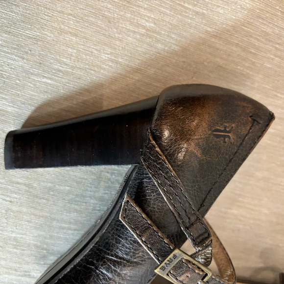 FRYE Sz 6 Miranda Mary Jane Almond Toe Heeled Smooth Leather Distressed Shoes - Picture 7 of 10